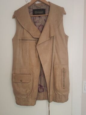Women's Tan Leather Sleeveless Moto Vest